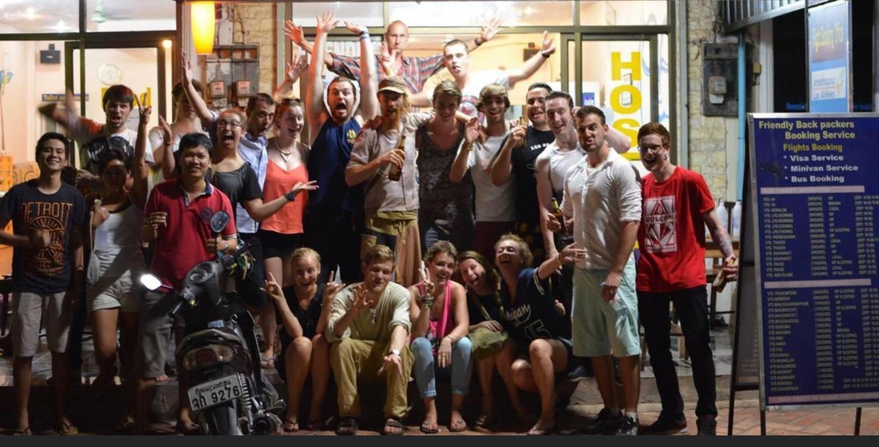 Lucky Backpacker Hostel Вьентьян Экстерьер фото