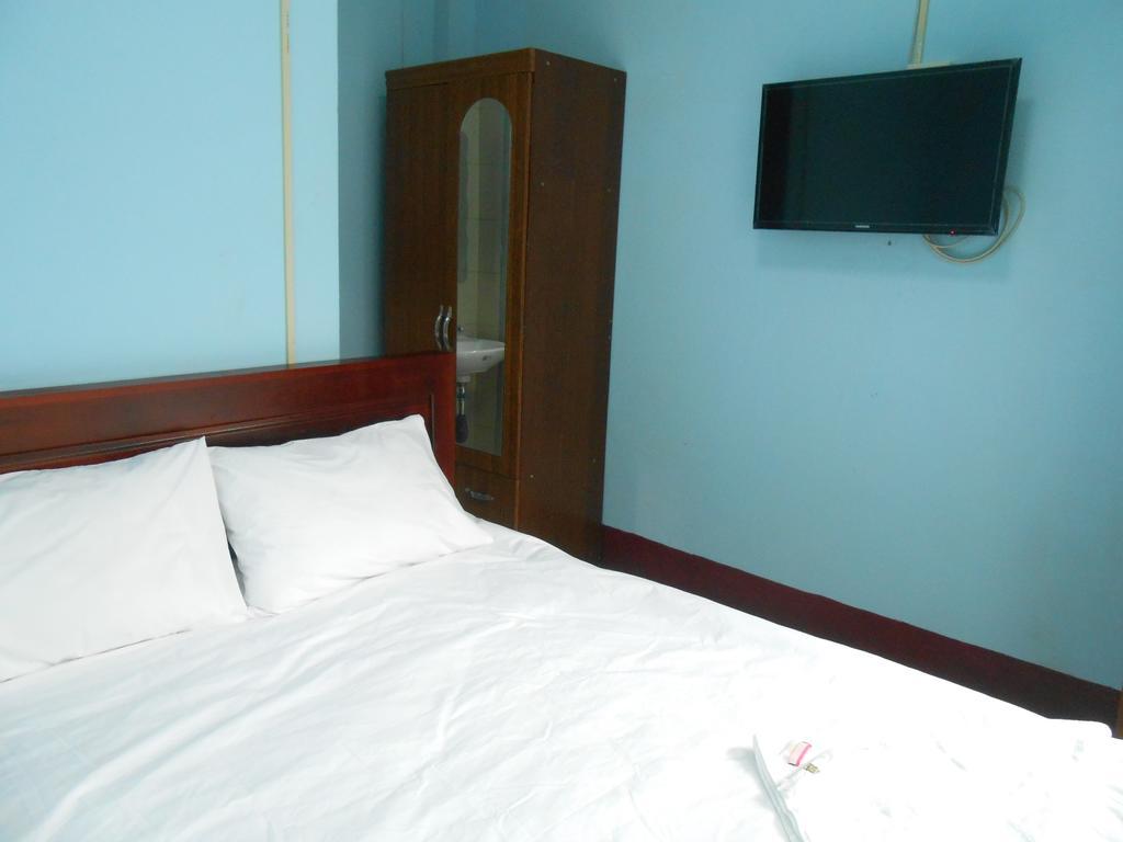 Lucky Backpacker Hostel Вьентьян Номер фото